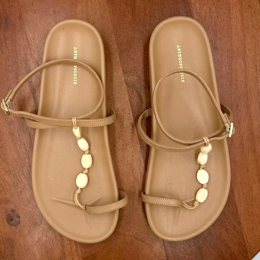 Anthropologie‎ Toe Loop Shell Sandals Tan Leather Ankle Strap Thongs Coastal W 7